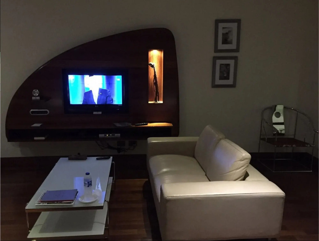 Airways Hotel