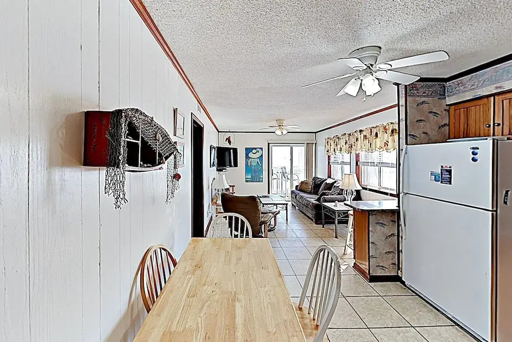 Oceanfront Condo w/ Pool - Steps to the Sand! condo