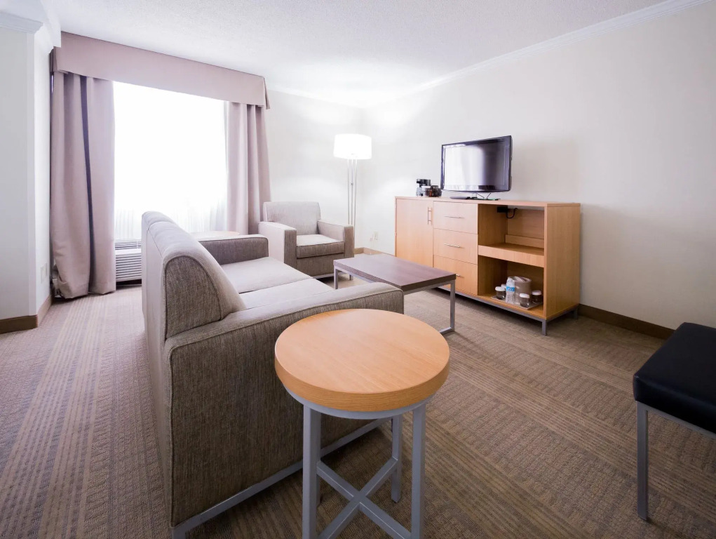 Holiday Inn Greenville by IHG