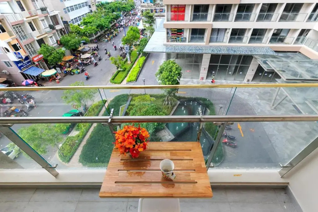 DOWNTOWN in Minutes #Luxury Studio1BR #POOLGYM 16th