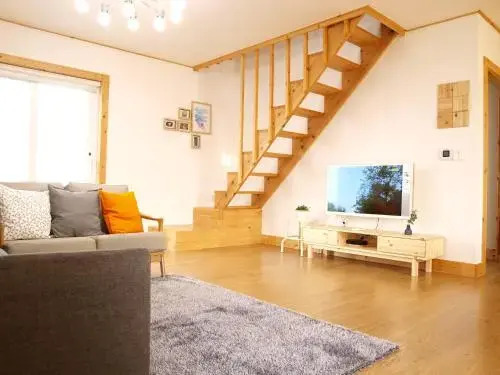 Jeju Namoo-n-sea Pension