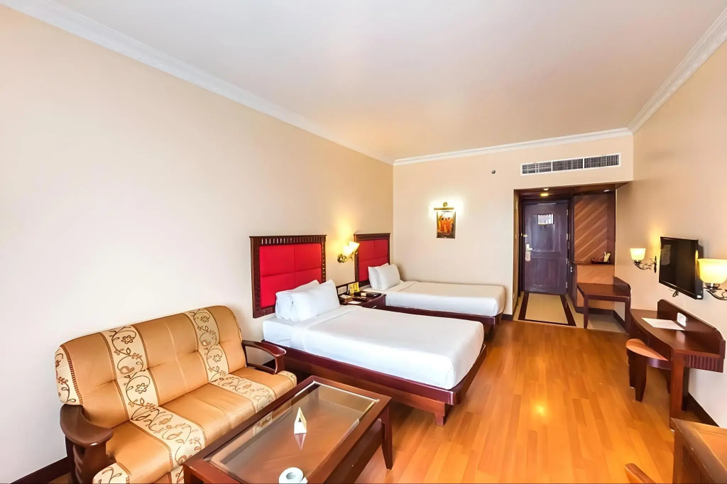 Joys Palace Hotel