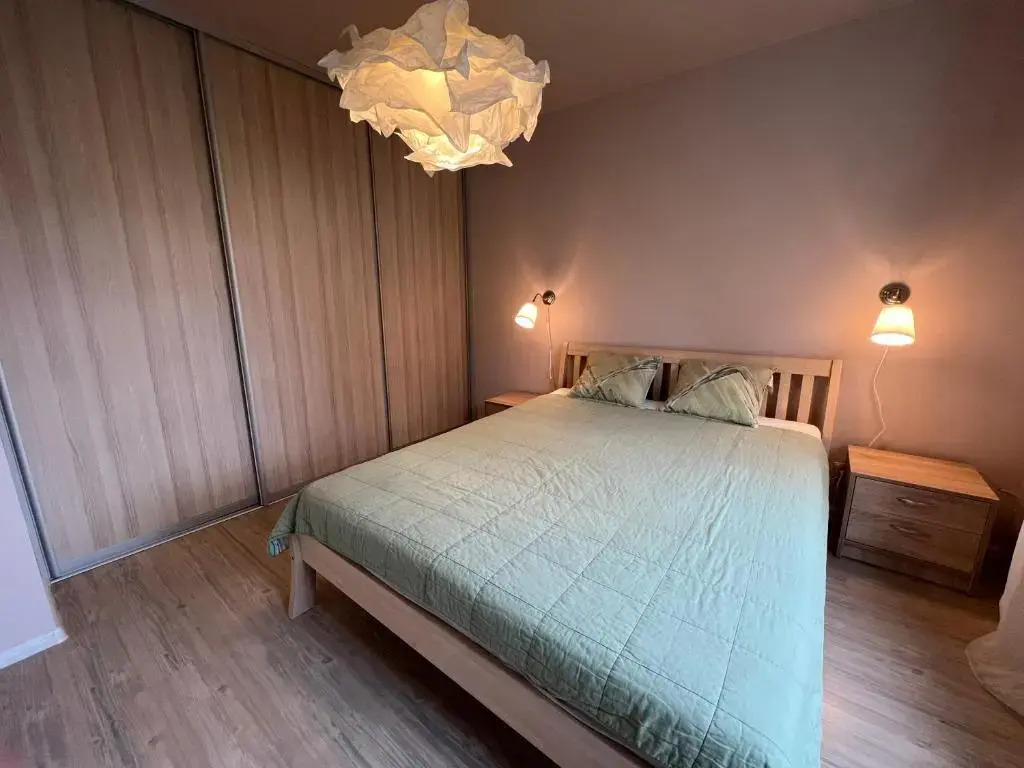 Large&Cozy Vacation Apartment 200m From Beach