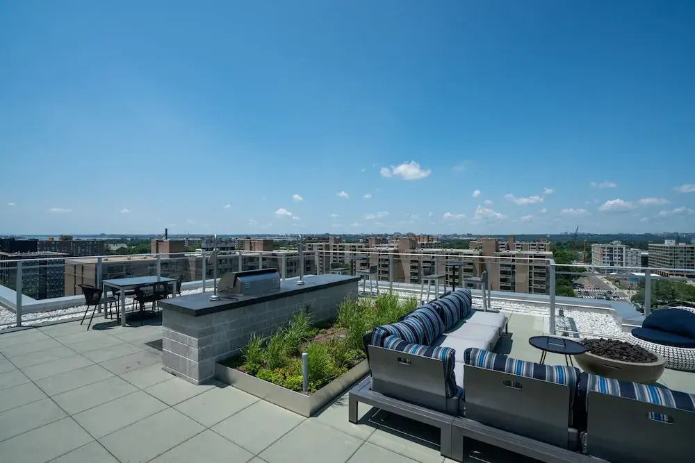 SoBe Waterfront Apartments