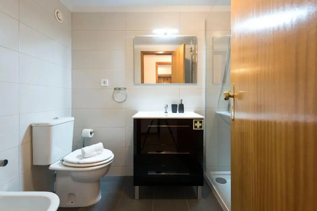 LovelyStay - The Porto Getaway Duplex - Free Parking