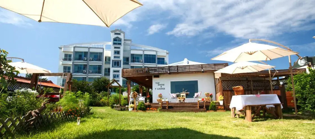 Goseong Top House