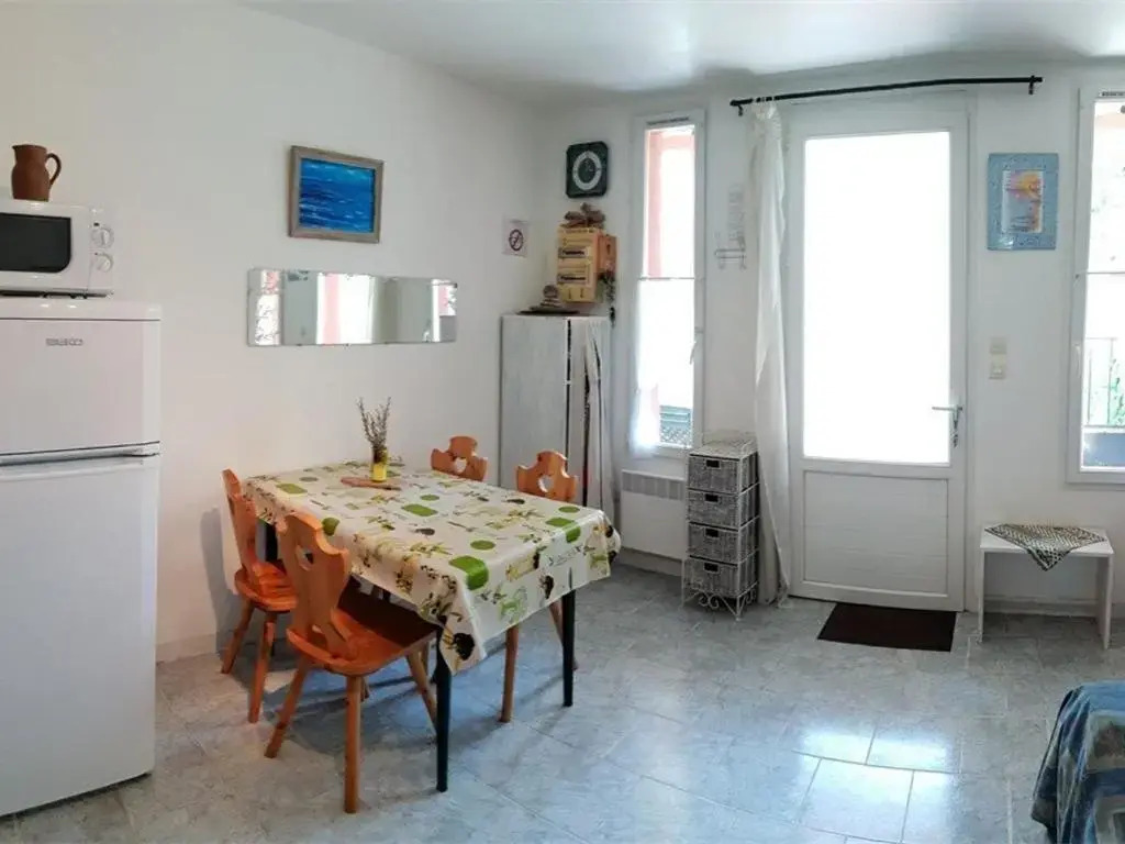 Appartement Argelès-sur-Mer, 2 pièces, 3 personnes - FR-1-388-78