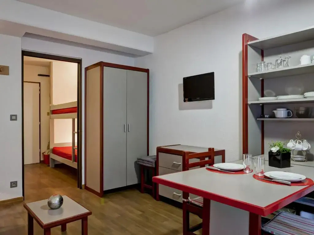 Appartement Brides-les-Bains, 1 pièce, 4 personnes - FR-1-512-81