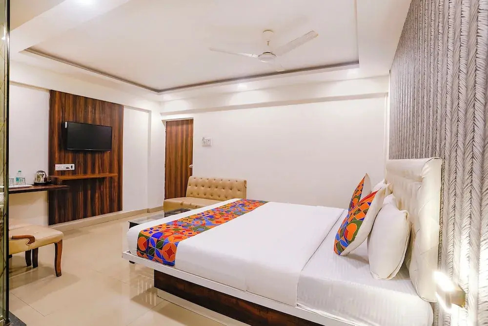 FabHotel Arsh Executive Inn