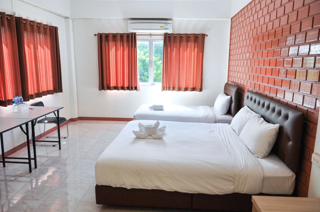 Budsarakam Place Hotel