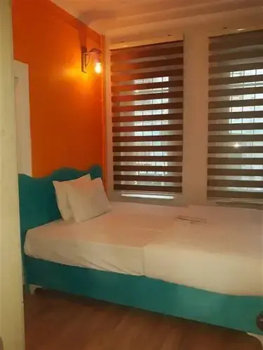 Taksim Nefti Residence