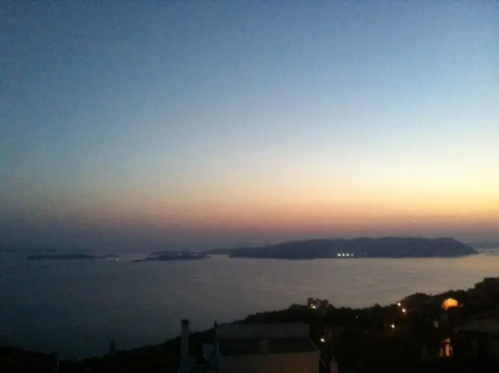 Persefonis view house