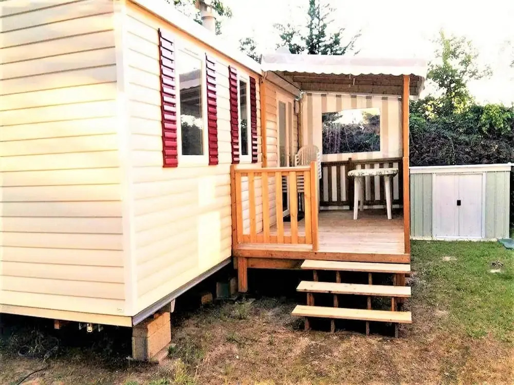 Bungalow With 3 Bedrooms in Saint-jean-de-monts, With Pool Access, Fur