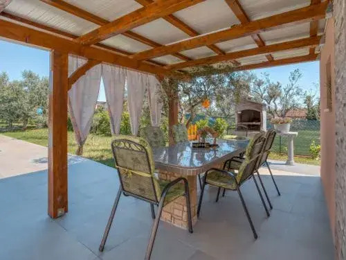 House Leonardo Novigrad (Istra)