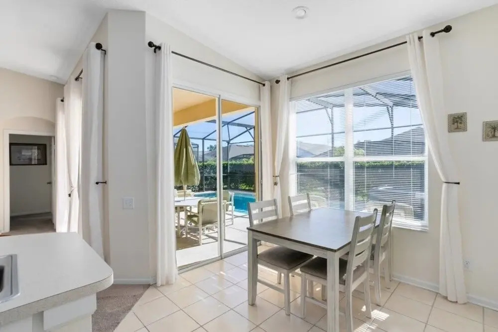 4 Bedroom/3 Bath South Facing Pool - Luxury Villa 4 Villa by RedAwning