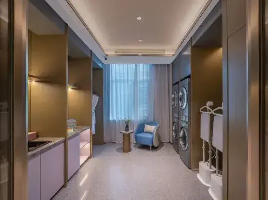 Manxin Hotel Nanyang Municipal Government