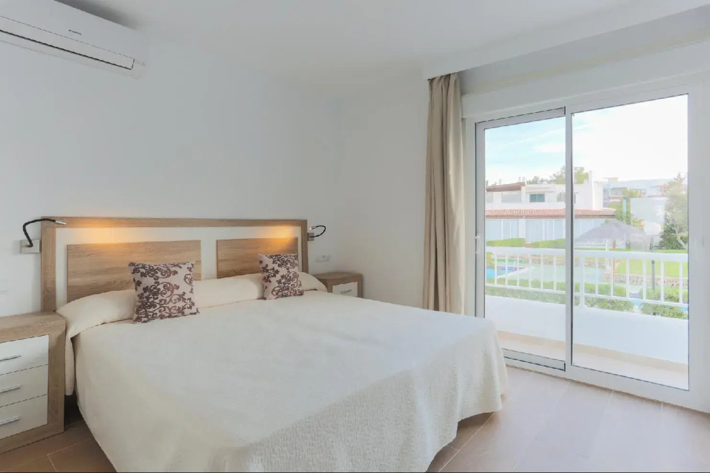 Camelina Suites
