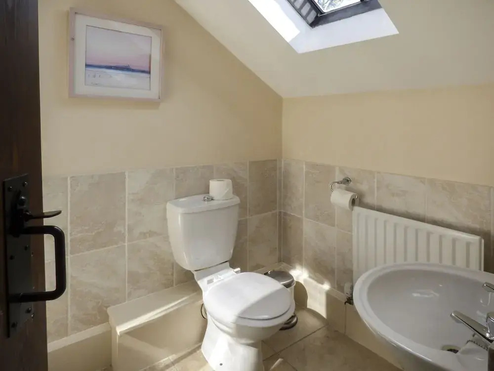 Oak Tree Cottage nestled in the hills of the Lake District and Yorkshire Dales