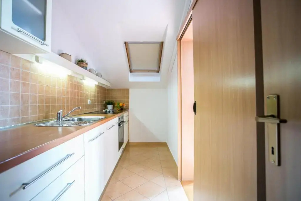 Apartments Bili