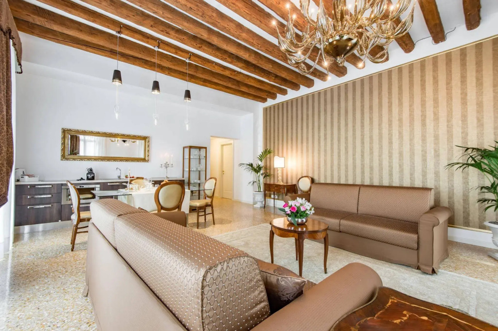 San Teodoro Palace - Luxury Apartments