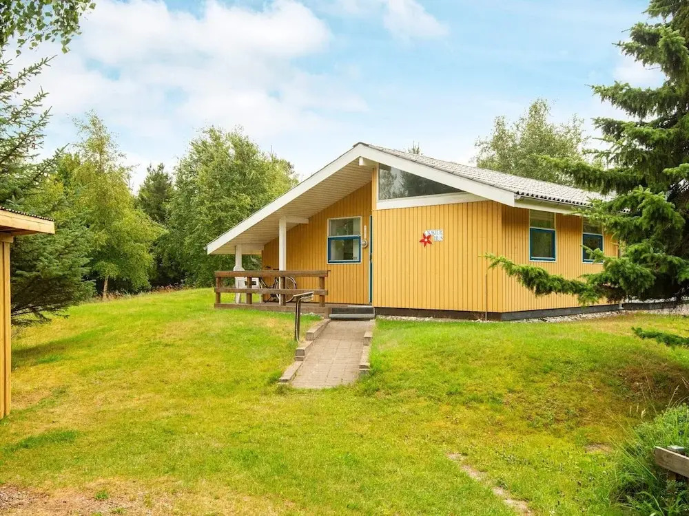 Pleasant Holiday Home near Jutland with Terrace