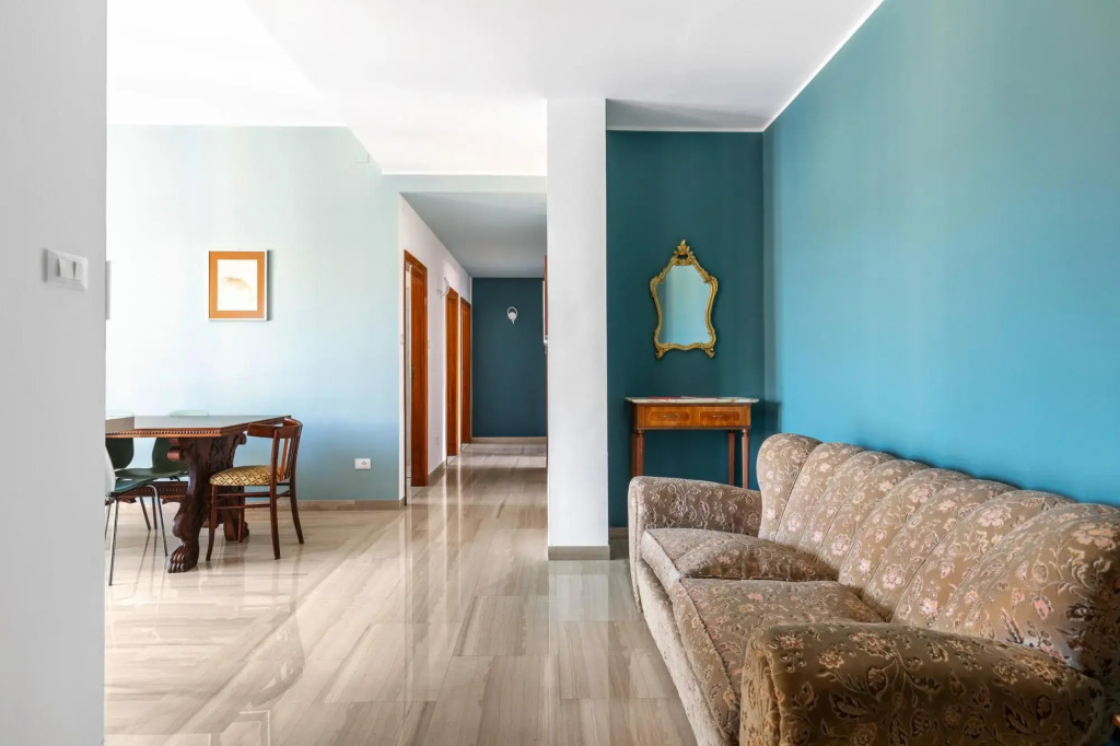 Sant'Isaia Apartment by Wonderful Italy