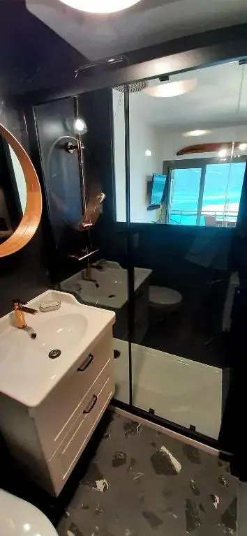 Studio Le 119, Aix les bains - Grand port - Vue Lac splendide