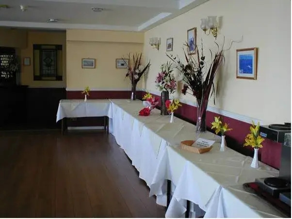 Daunceys Hotel