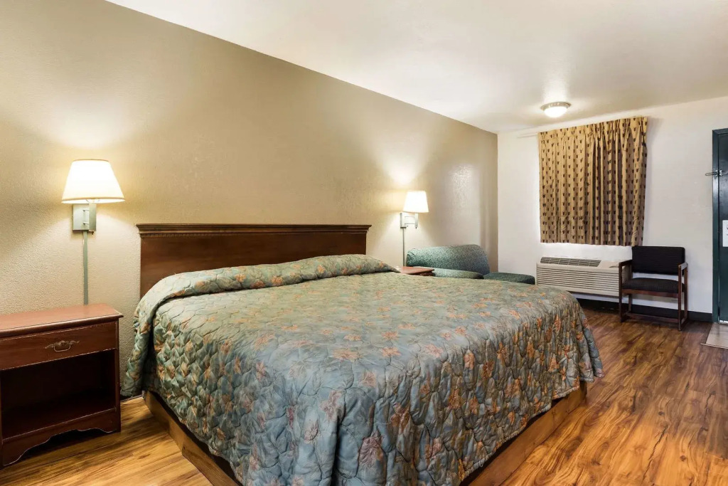 Econo Lodge Bartlesville