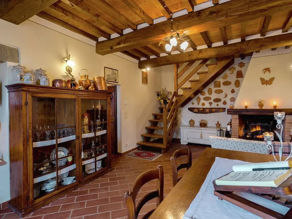 Gorgeous Holiday Home in Fratticciola With Swimming Pool