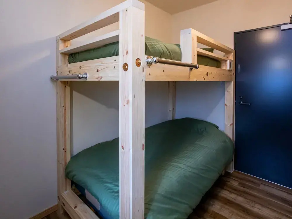 Kaien Hostel by OYO Rooms