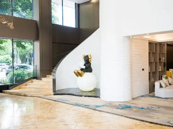Tianzhu Holiday Hotel (Guangzhou North Railway Station Huadu Square)