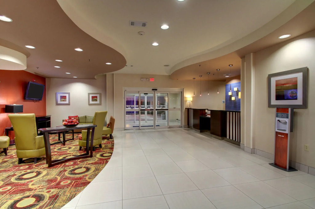 Holiday Inn Express Hotel Winona North by IHG