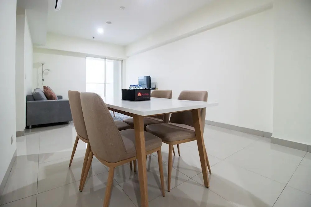 2 BR Best in Kelapa Gading Sherwood Apartment By Travelio