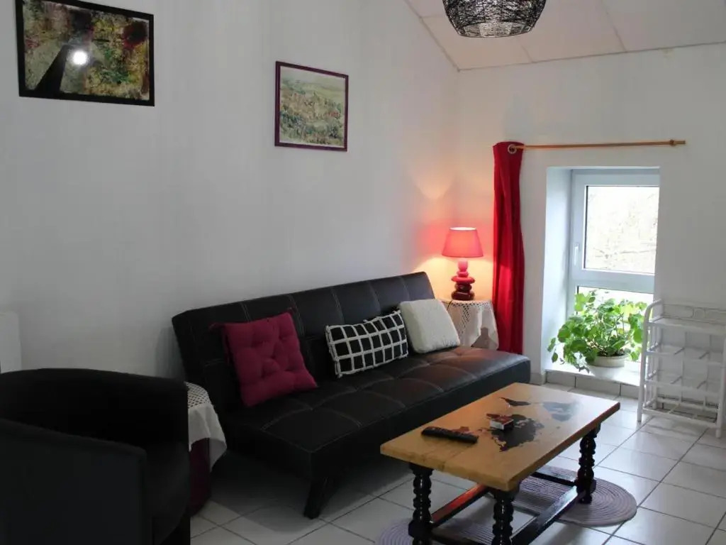 Gîte indépendant rénové, animaux acceptés, jardin - La Tourne - FR-1-489-22