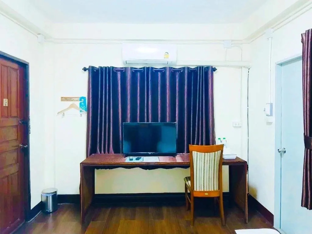 Punyin Hotel Inthanon -ปั้นหยิ่น โฮเทล