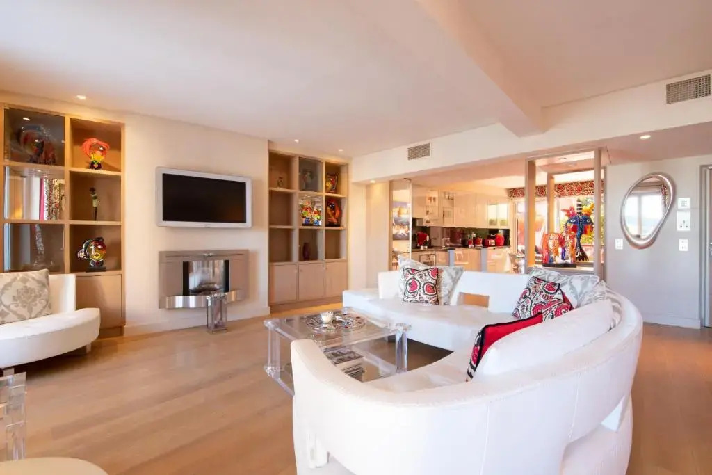 RARE! Appartement, 100m2, Climatisé - Port de Saint-Tropez