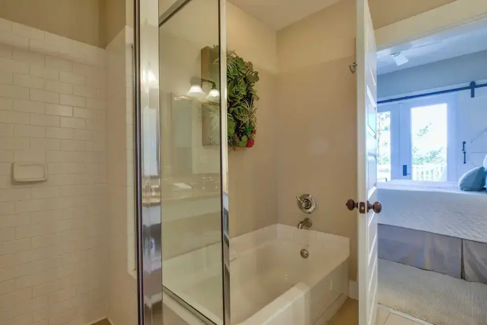 Hello 30a! by Avantstay Private Beach Access + Shared Pool