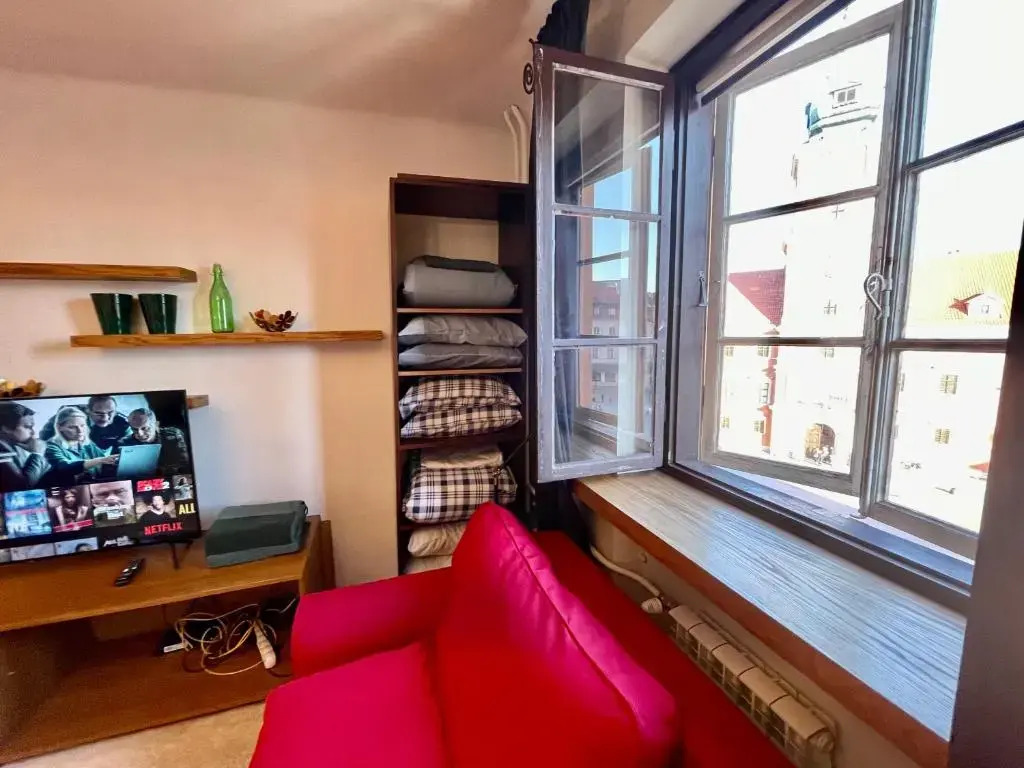 OLD TOWN Best View WiFi 300 Mb/s Huge screen Netflix AppleTV AmazonTV