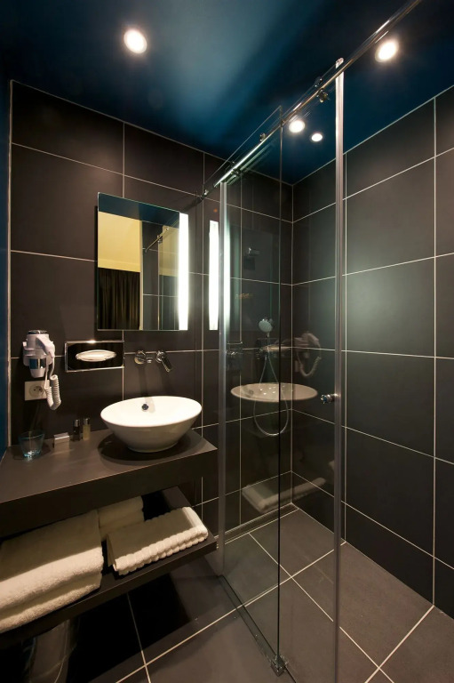 Le NexHotel