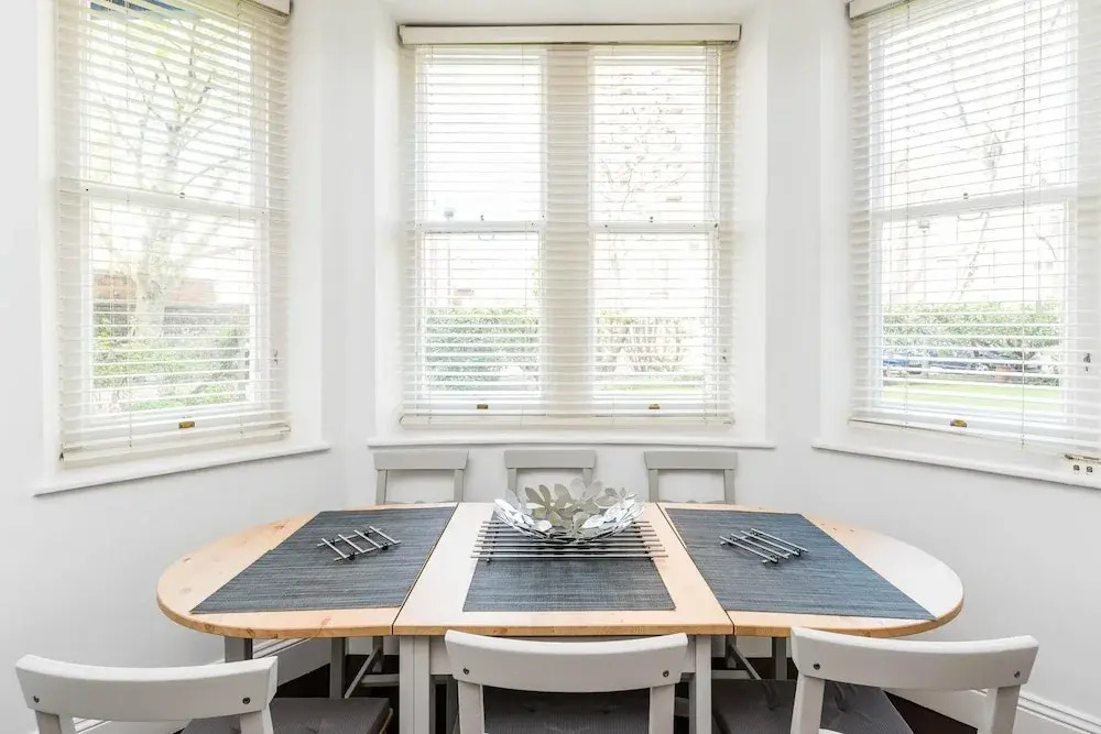 Super Exclusive 3 Bedroom Flat Heart of Chelsea