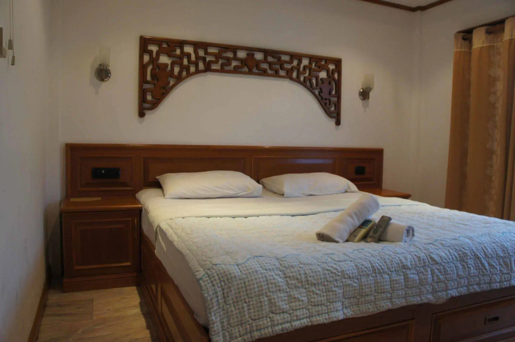 Max Residence