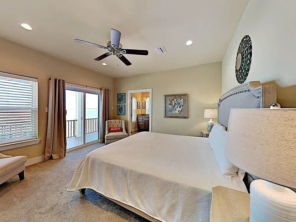 Lagoonie Goo Goo by Southern Vacation Rentals