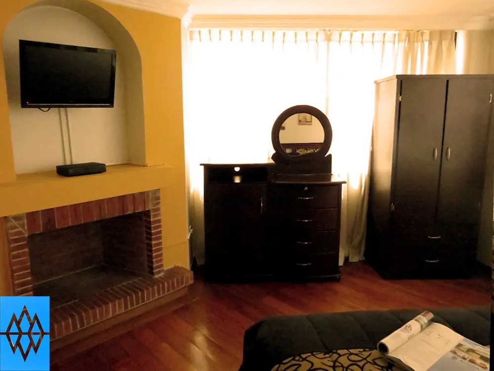 Altura Rooms & Suites