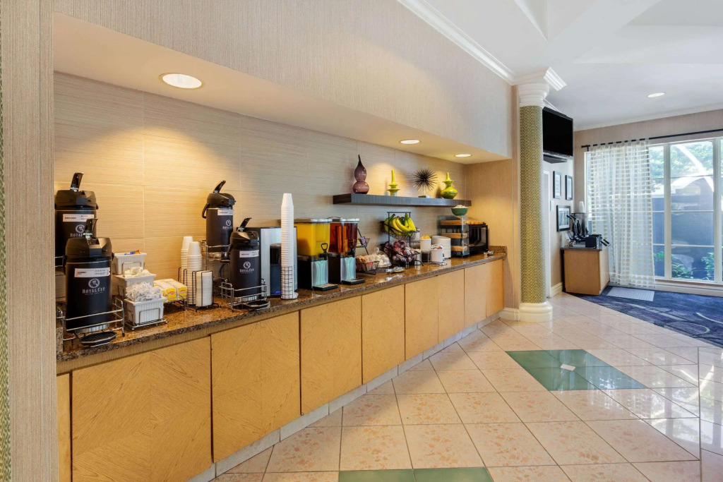 La Quinta by Wyndham Ft. Lauderdale Plantation