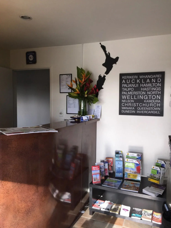 Tuscana Motor Lodge