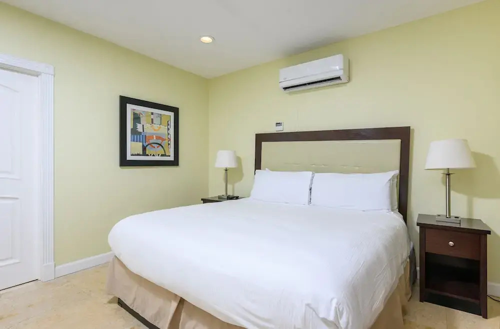 The S Of Las Olas Luxe Penthouse & Pool 2 Bedroom Hotel Room