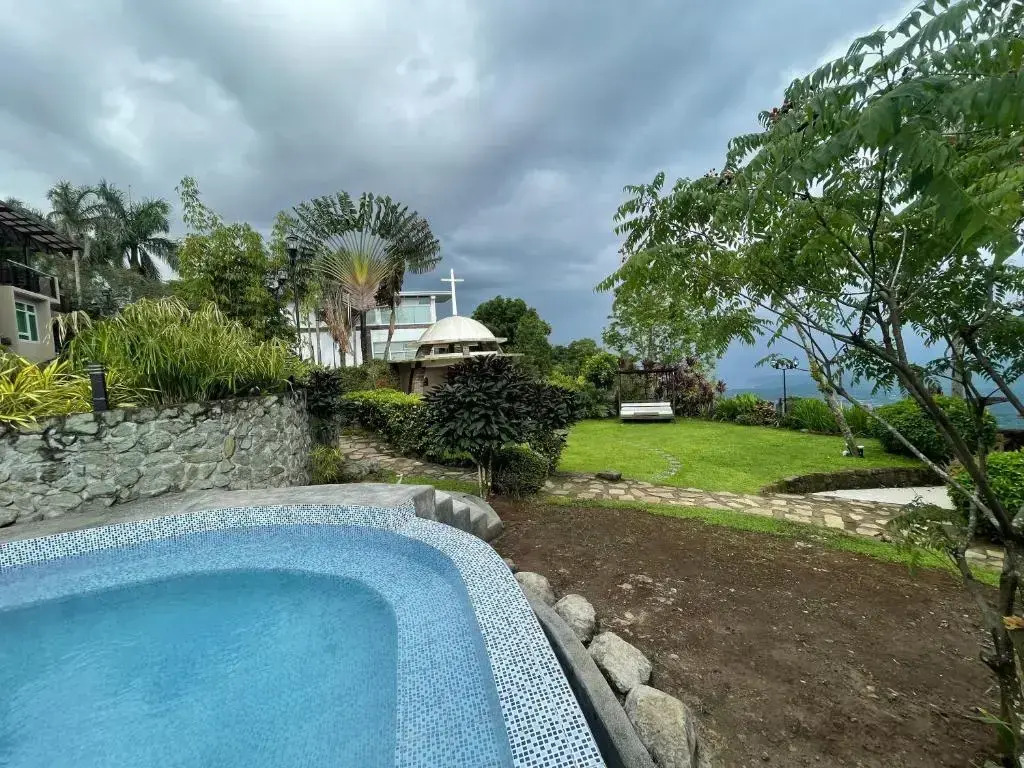 The Lakeview Suites