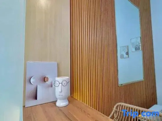 PoloStay Landed House 4 Room for 10 pax