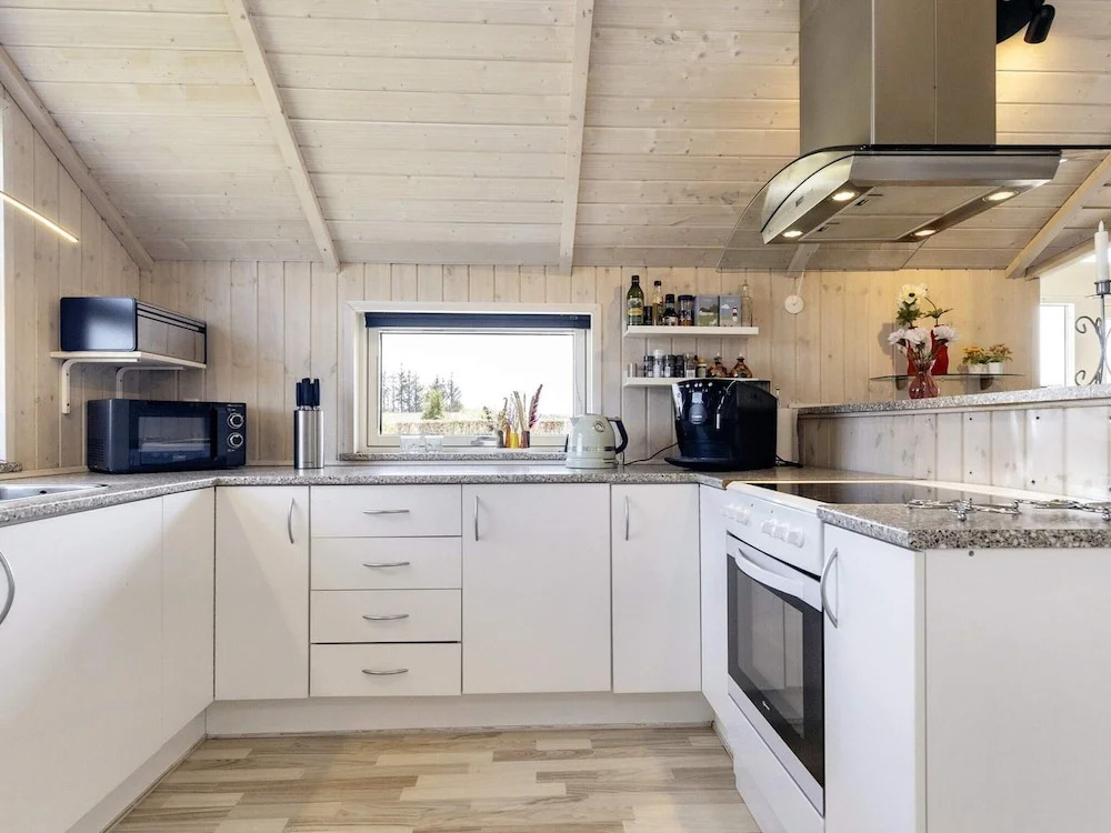 6 Person Holiday Home in Hadsund-by Traum